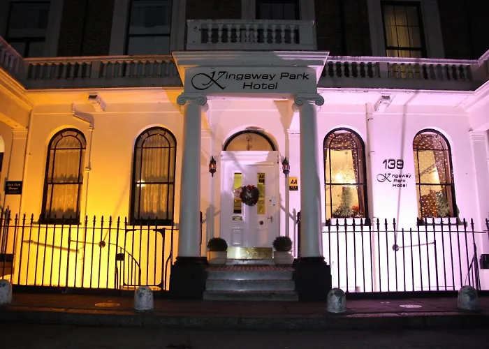 Kingswaypark Hotel At Park Avenue Londra